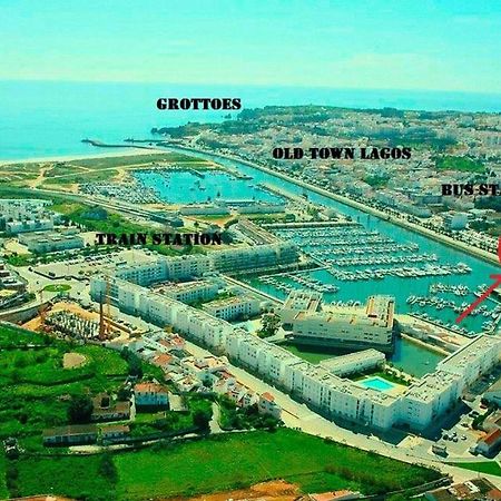 Central Lagos Apt With Marina Views Near Beaches Extérieur photo