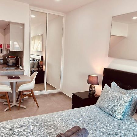 Central Lagos Apt With Marina Views Near Beaches Extérieur photo